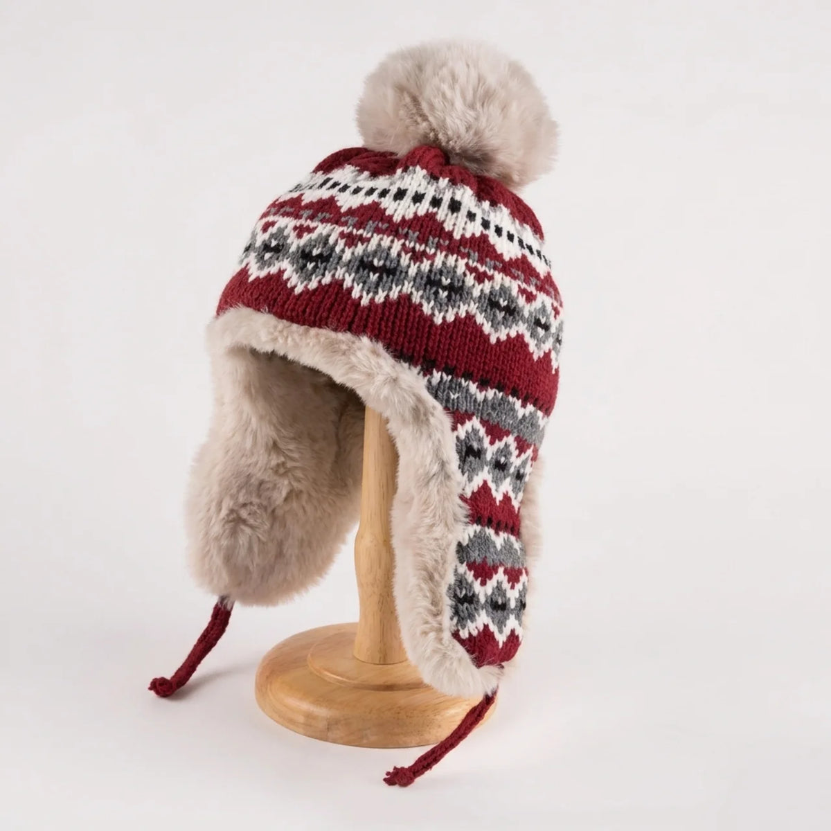 Bonnet Trappeur d'Hiver Tricoté avec Oreillettes en Peluche Chaleur & Style Nordique