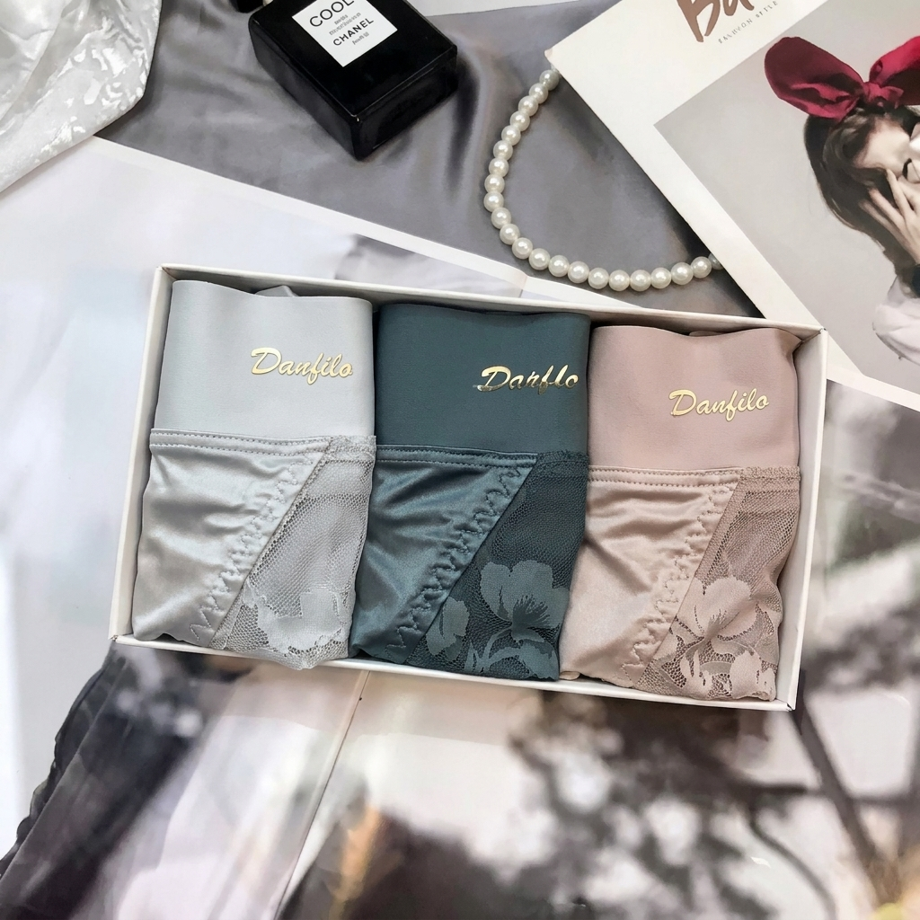Culotte en Soie Glacée & Dentelle Florale Éléganse Confort et Maintien Lot de 3