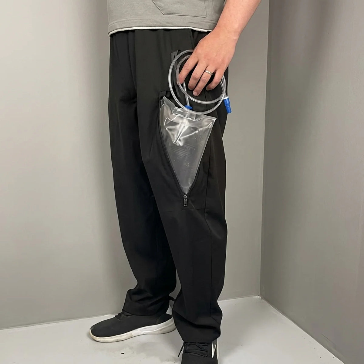 Pantalon d'Incontinence Ergonomique Discrétion Style et Confort au Quotidien