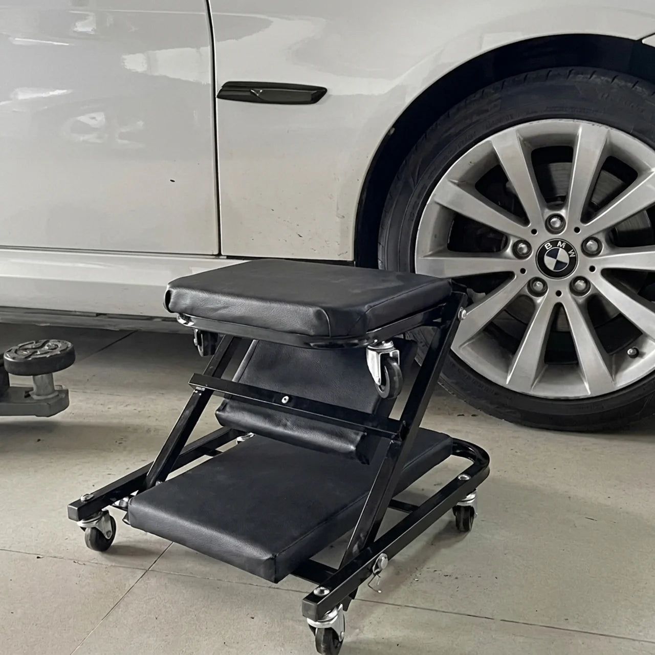 Siège Mécanique 2-en-1 Pliable avec Roulettes 360° pour Atelier Auto